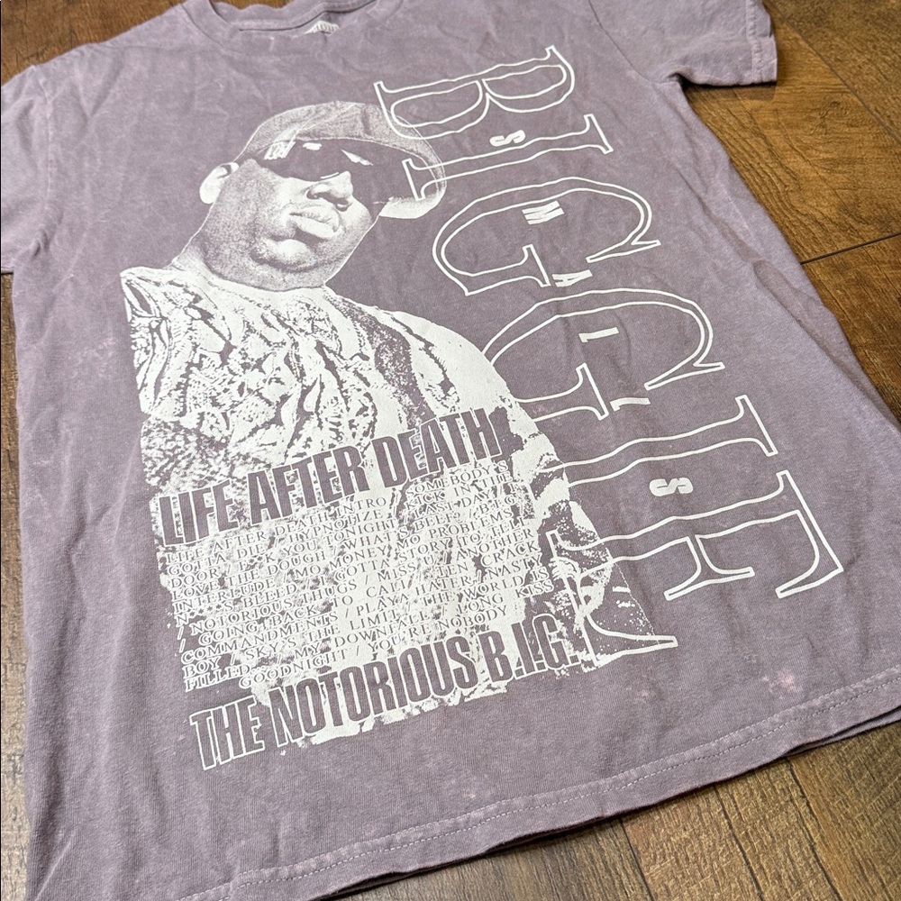 The Notorious B.I.G. Band Tee Distressed size small - Picture 2 of 8